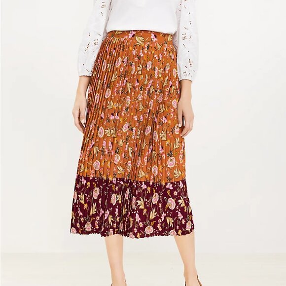 Pleated Midi Skirt - Picture 1 of 8